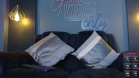 anny_loves online show from 05-16-26, 06:17