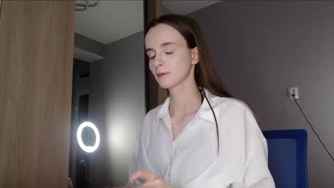 Snapshot of anny_meow chatting on 02-19-25, 02:12 Ann  My current schedule is below  online show from 02-19-25, 02:12