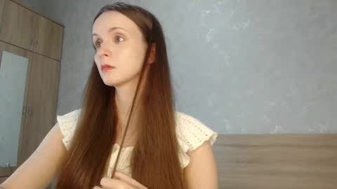 Snapshot of anny_meow chatting on 10-04-25, 04:49 Ann  My current schedule is below  online show from 10-04-25, 04:49