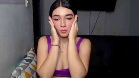 Anny online show from 09-25-25, 03:27