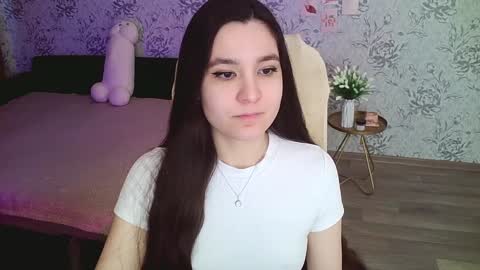 Annie online show from 01-24-25, 06:57