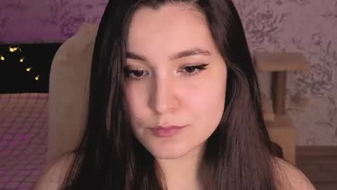 Annie online show from 05-04-26, 12:06