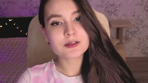 Annie online show from 06-09-26, 10:21