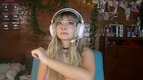 Anny  IG online show from 07-16-26, 10:05