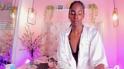 Anny  online show from 01-24-25, 08:44