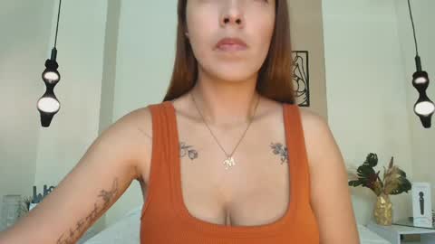Snapshot of annyxhot chatting on 04-14-26, 11:16 AnnyXhot online show from 04-14-26, 11:16