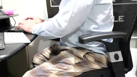 D online show from 11-24-25, 02:17