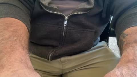 D online show from 04-11-26, 01:15