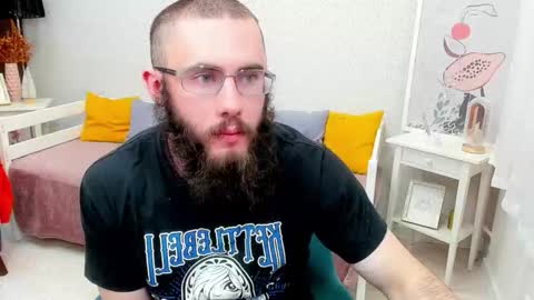 Ant online show from 01-10-26, 04:31