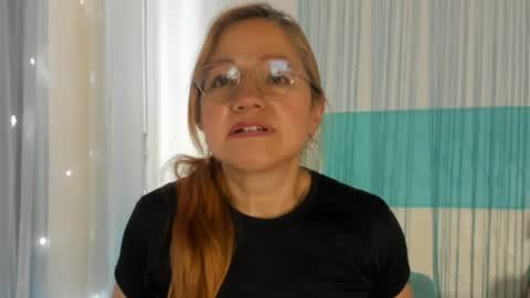 anthonela_mature_ online show from 06-03-26, 08:36