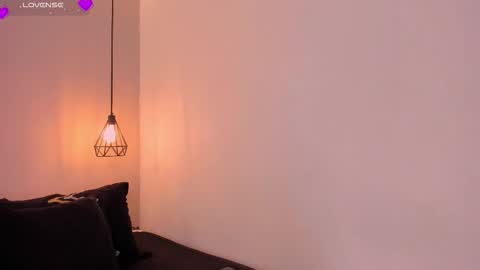 Anthonella Sweet online show from 10-15-25, 11:32