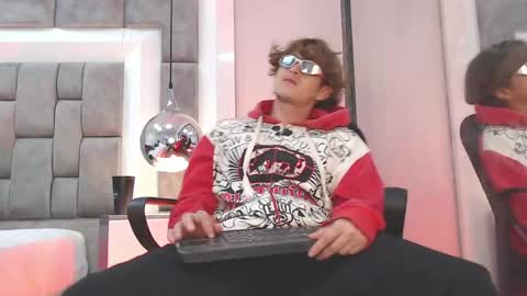 Snapshot of anthonystone_ chatting on 06-04-26, 08:48 Anthonny online show from 06-04-26, 08:48