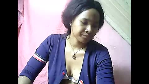 Snapshot of antine9794 chatting on 05-31-26, 11:06 antine9794 online show from 05-31-26, 11:06