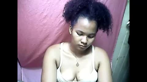 Snapshot of antine9794 chatting on 06-04-26, 08:31 antine9794 online show from 06-04-26, 08:31