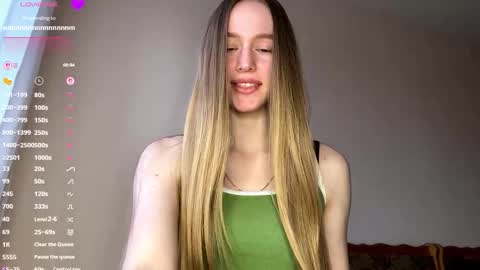 Viktoria online show from 03-04-26, 03:18