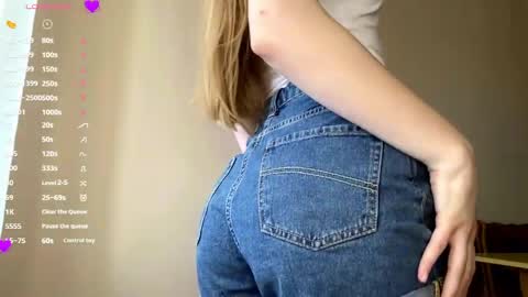 Viktoria online show from 04-24-26, 03:14