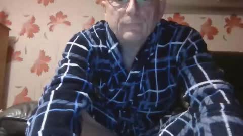 antmatt2025 online show from 12-23-25, 08:34