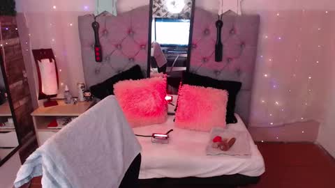 antolyh_c online show from 02-05-26, 12:32