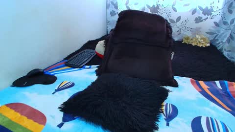 ANTONELLA WILLIAM  INDEPENDIENTE online show from 01-21-25, 06:02