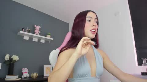 Snapshot of antonella_28_ chatting on 05-14-26, 08:37 Antonella online show from 05-14-26, 08:37