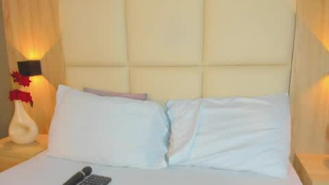 A N T O N E L L A  online show from 04-17-26, 12:19