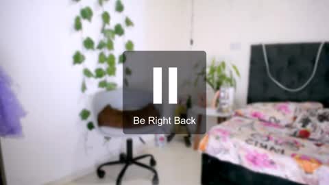 Snapshot of antonella_mcry chatting on 05-12-26, 09:34 antonella online show from 05-12-26, 09:34