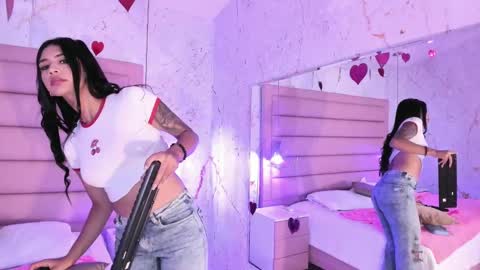 Antonella Rossi online show from 02-24-25, 01:57