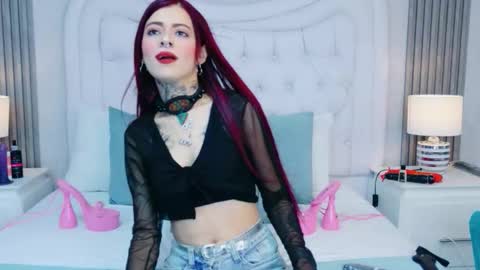 AntonellaEscudero online show from 03-26-26, 08:03