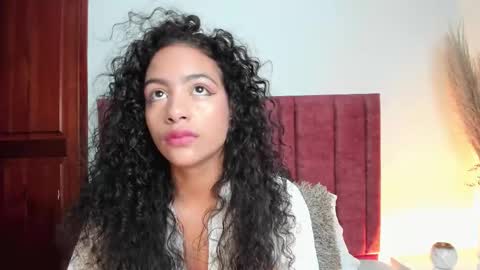 AntonellaHall  online show from 09-17-25, 12:07