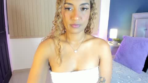 Snapshot of antonellaparker chatting on 12-10-24, 02:50 Sarah online show from 12-10-24, 02:50