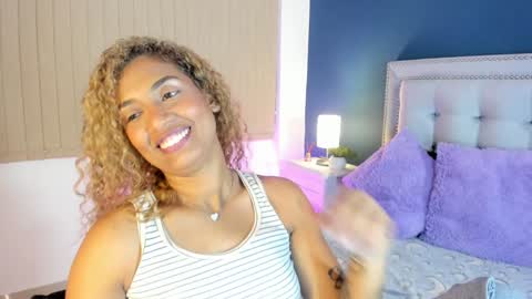 Snapshot of antonellaparker chatting on 12-12-24, 05:04 Sarah online show from 12-12-24, 05:04