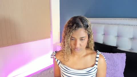 Snapshot of antonellaparker chatting on 02-07-25, 12:50 Sarah online show from 02-07-25, 12:50