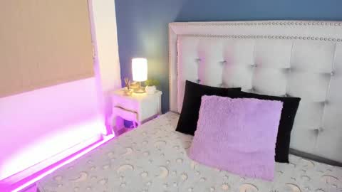 Snapshot of antonellaparker chatting on 02-13-25, 03:46 Sarah online show from 02-13-25, 03:46