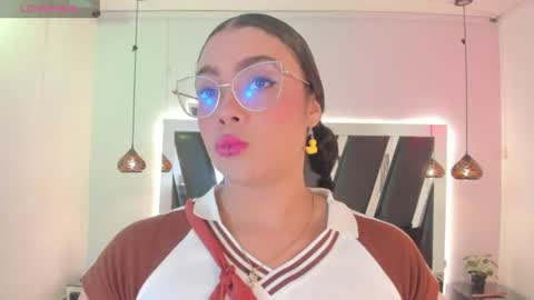 A N T O N E L L E  online show from 07-30-26, 11:31