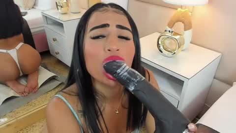 Antonia online show from 10-08-25, 12:58