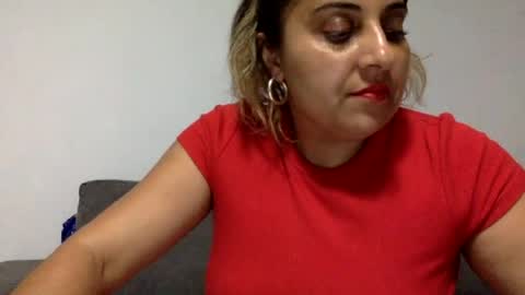 antoniasweety07 online show from 07-04-26, 06:36