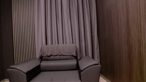 HI My name is Antonio online show from 11-08-25, 07:56