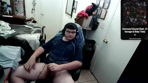 Snapshot of antonnastyfreak chatting on 11-03-25, 10:32 antonnastyfreak online show from 11-03-25, 10:32