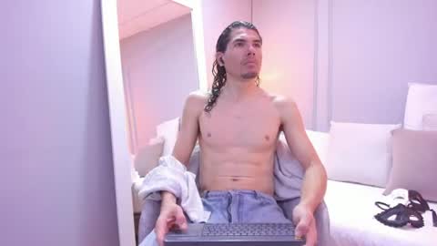 Snapshot of antonystone_ chatting on 07-21-26, 01:13 Antony Stone online show from 07-21-26, 01:13