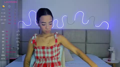 Snapshot of antoonellaa chatting on 10-28-25, 12:09 antoonellaa online show from 10-28-25, 12:09