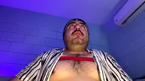 Snapshot of anuarfox chatting on 02-23-25, 07:22 AnuarFox online show from 02-23-25, 07:22