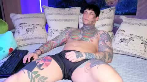 Tom online show from 11-09-25, 05:28