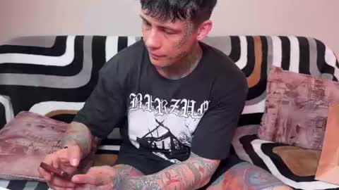 Tom online show from 06-22-26, 05:48