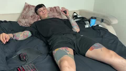 Tom online show from 07-20-26, 02:08