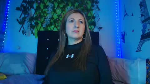 any mour online show from 11-23-25, 06:41