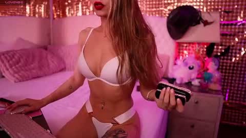 anya_sky_ online show from 07-10-26, 07:34