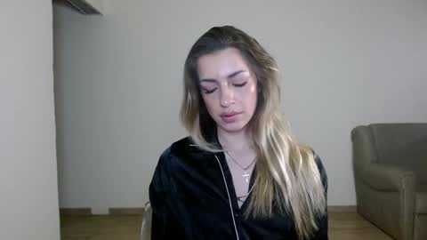 Anya online show from 04-16-26, 07:14