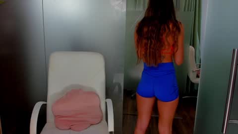 Anya online show from 01-10-25, 02:55