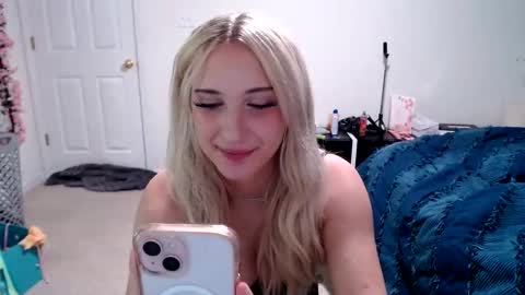 Anya online show from 06-10-26, 02:23