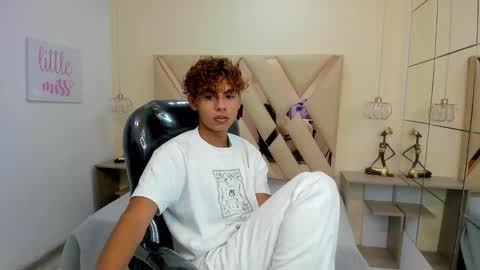 anyelotwink online show from 01-14-26, 02:33